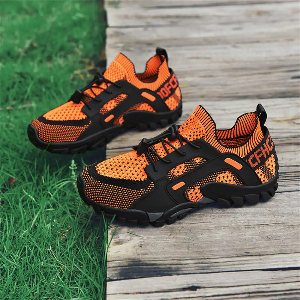 Outdoor Lighting For Store - Size 43 Size 40 Men's Shoes